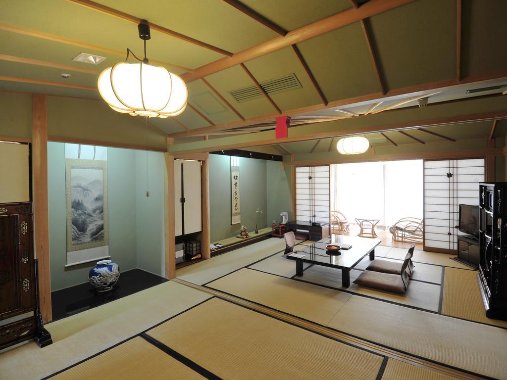 Nisshokan Bettei Koyotei Nagasaki Exterior photo