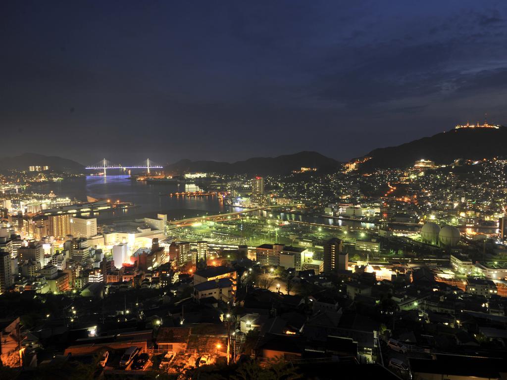 Nisshokan Bettei Koyotei Nagasaki Exterior photo